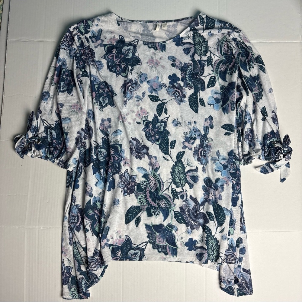 Cato Women's 26W 28W Shirt Tunic Blue White Asymmetrical Tie Sleeve Lightweight